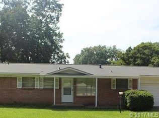 204 Wallace St, Broken Bow, OK 74728