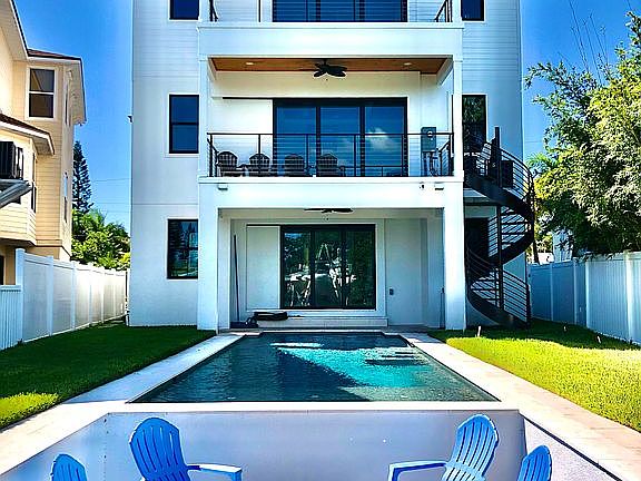 5th image of 14011 N Bayshore Dr