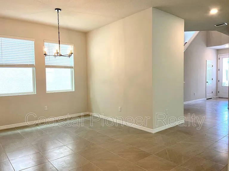 28591 Cozy Creek Dr — Photo 7