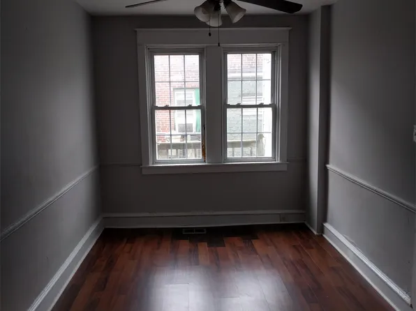 6005 N Woodstock St, Philadelphia, PA 19138