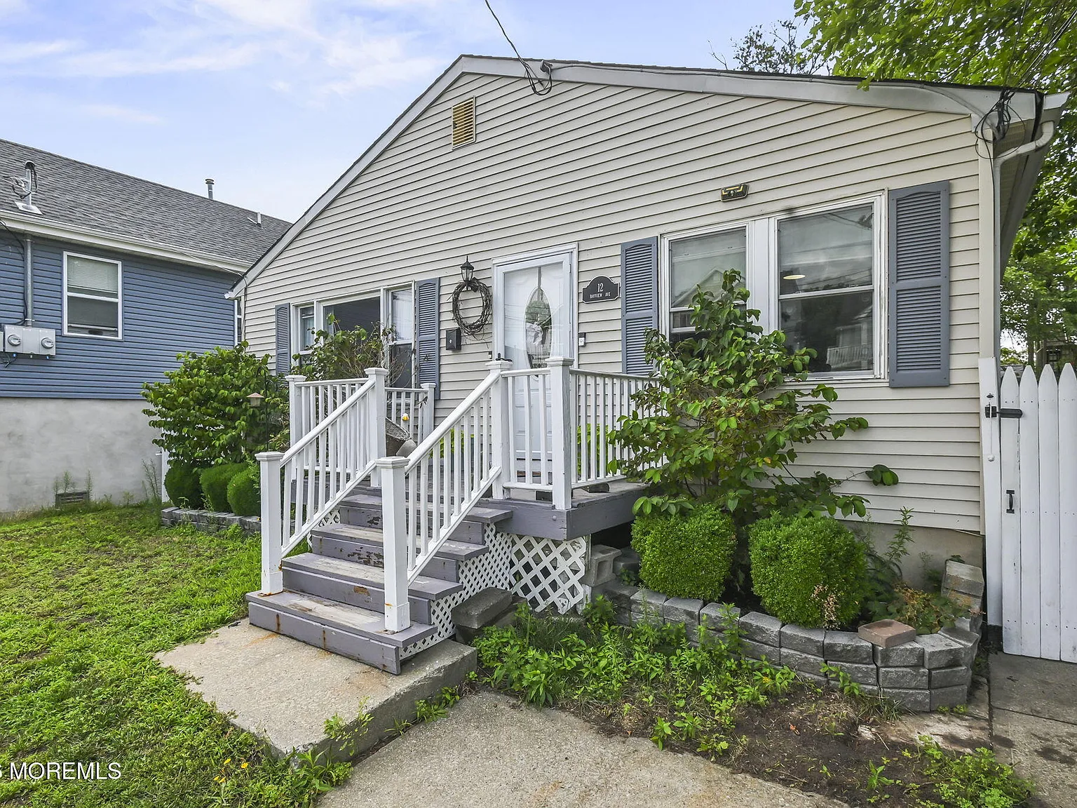3 bed, 1260 sqft, $3,300 — Photo 2