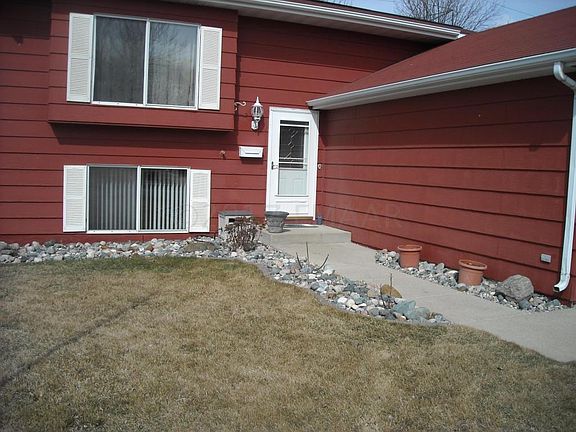 4th image of 2136 2nd Ave E