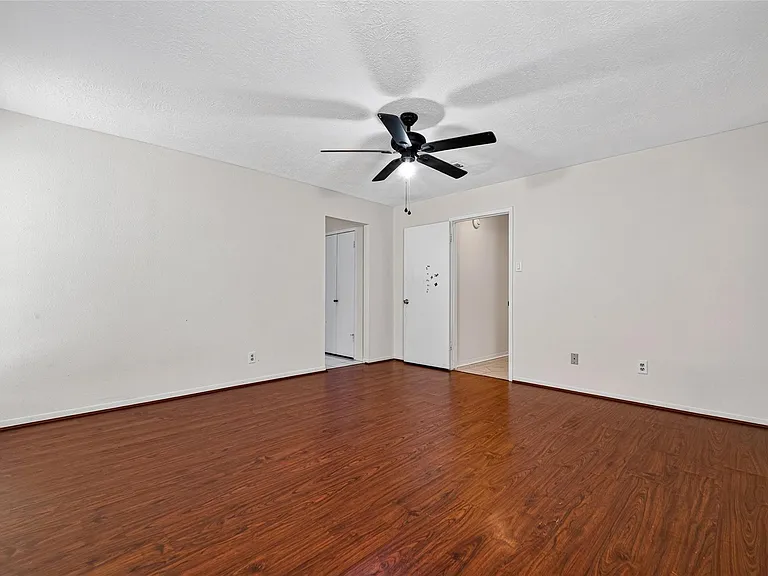 6603 Grandvale Dr — Photo 34