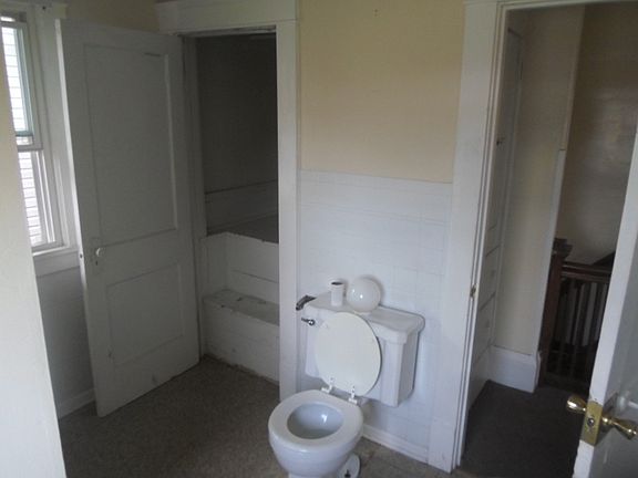 Bathroom View 2