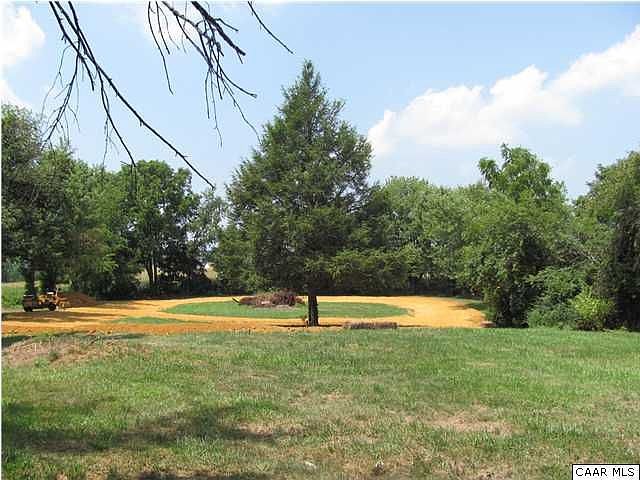 2nd image of 37 Mount Marine Ln