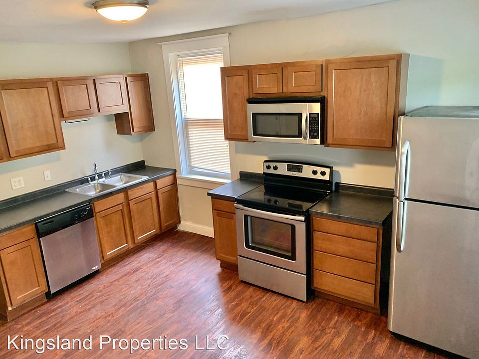 1st image of 4973A Parker Ave #4973-A