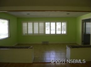 2nd image of 1414 Magnolia St