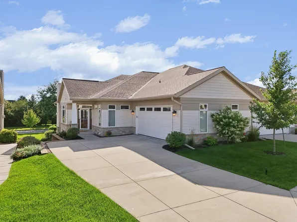 410 Grandview Dr, Waunakee, WI 53597