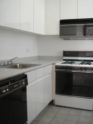 Rented by T&T Real Estate | media 19