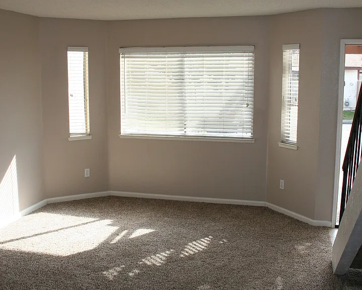 4600 Beechwood St #80 — Photo 4
