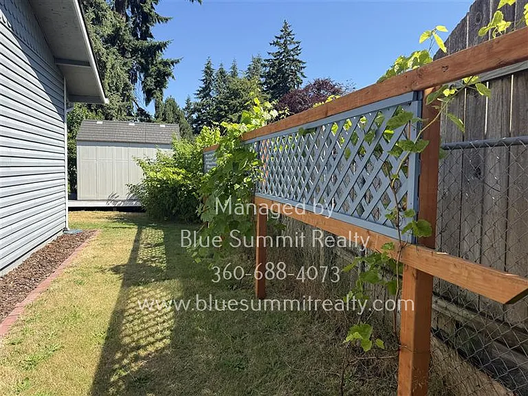 7604 12th Ave NE — Photo 20