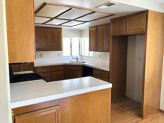 3rd image of 4506 Coronado Dr
