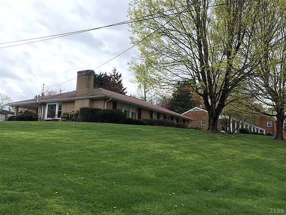 3rd image of 201 Cornwallis Dr
