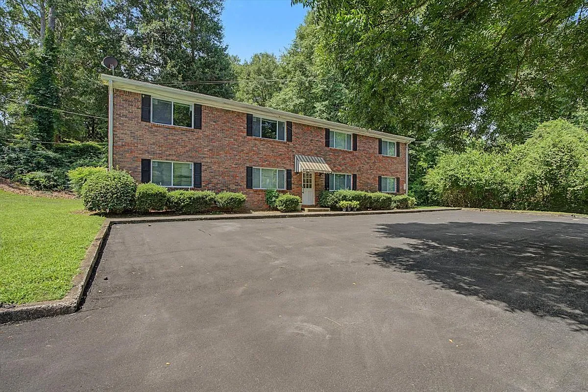 2430 Coosawattee Drive Northeast - B — Photo 2