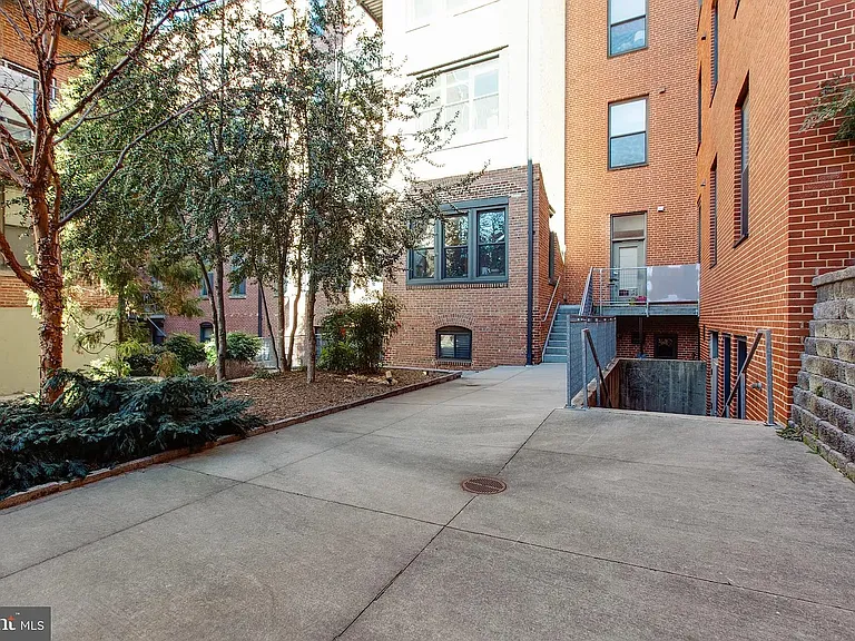 1211 Light St #T6 — Photo 14