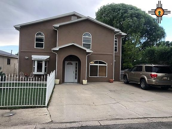 3rd image of 113 Silva Ave