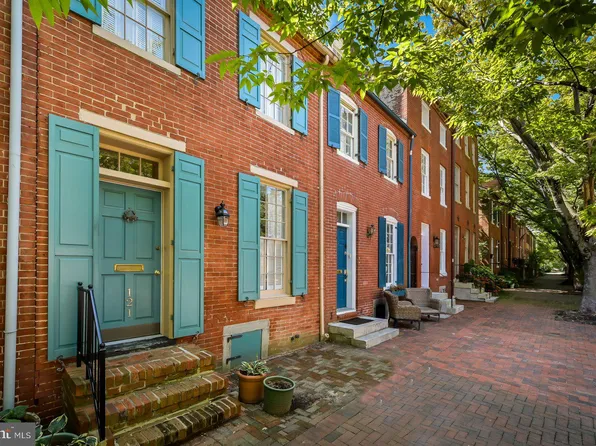 121 W Hill St, Baltimore, MD 21230
