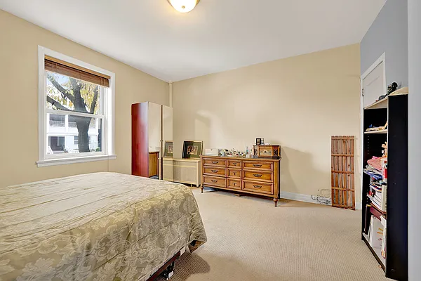 Sold by REMAX Elite | media 18