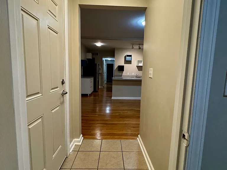 4322 McRee Ave #2W — Photo 11