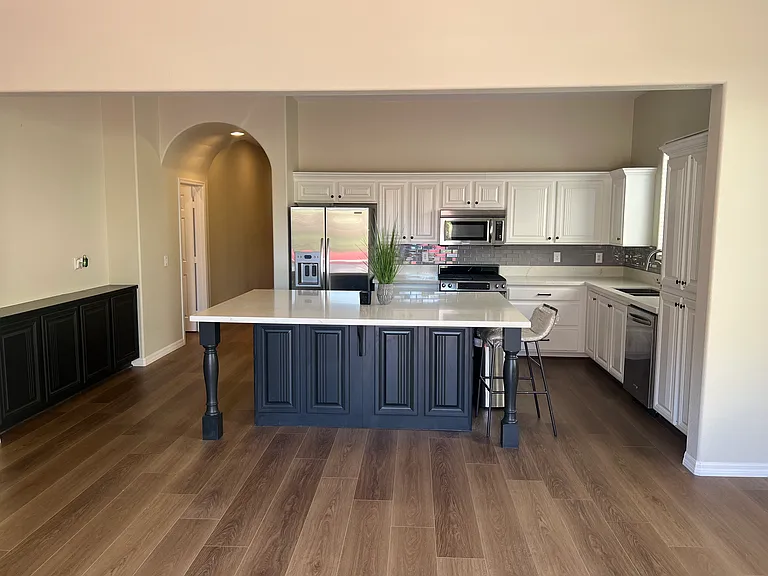 1216 Olivia Pkwy — Photo 4