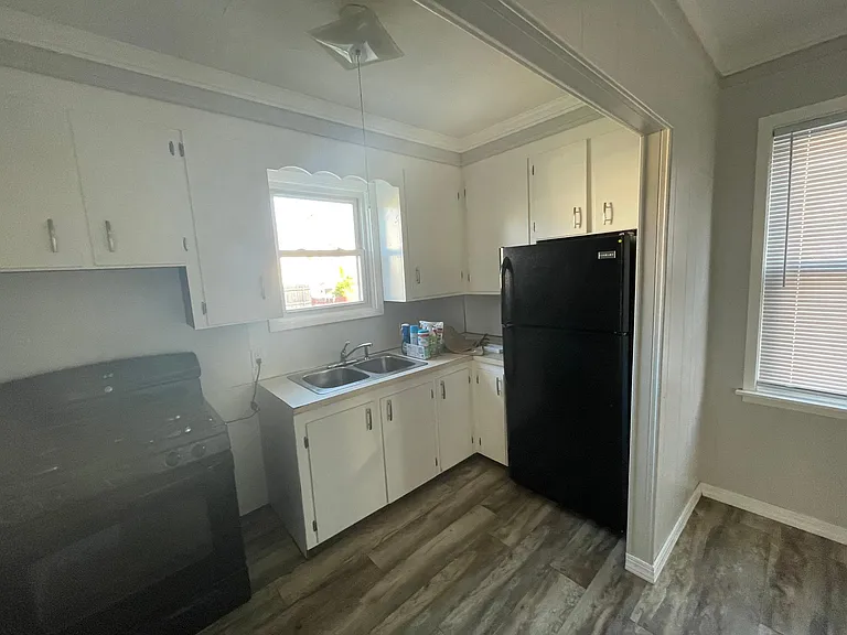 60 Pocasset St #1 — Photo 8