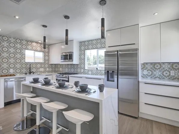 318 Sycamore St, Santa Paula, CA 93060