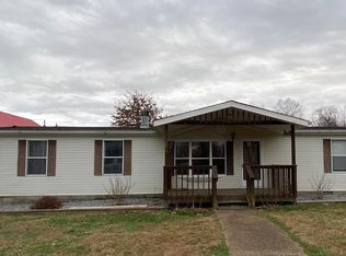 3376 Whitney Rd, Scottsville, KY 42164
