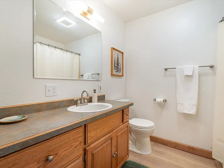 925 Woodside Dr — Photo 21