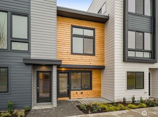 Ivy North, Seattle, WA 98117