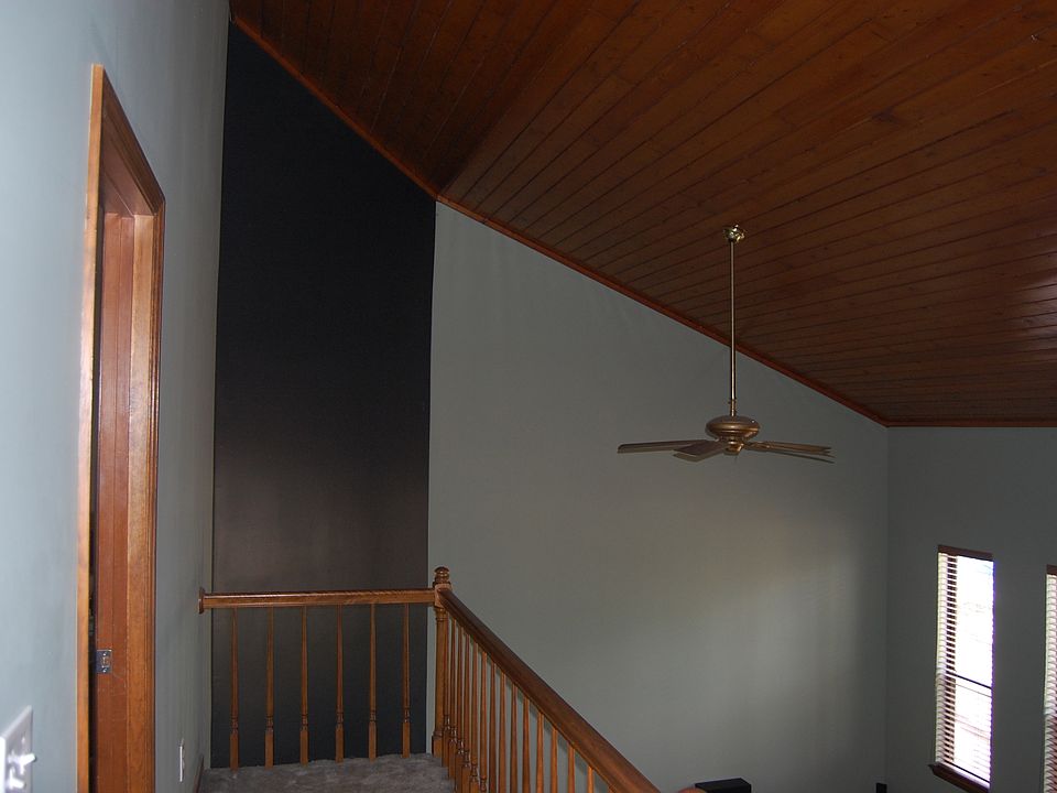 1st image of 5121 Hunter Village Dr
