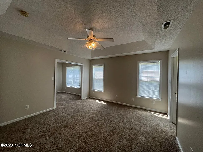 337 Foster Creek Rd — Photo 16