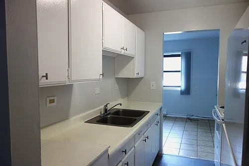 Floor plan Hillcrest Drive 1 Bed