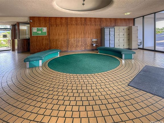 3rd image of 1128 Ala Napunani St APT 407
