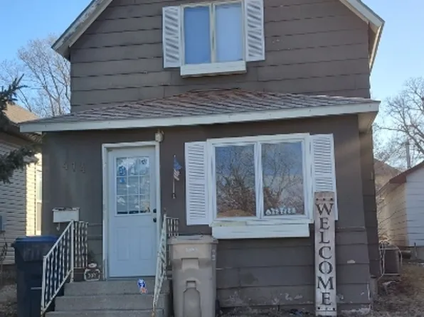 414 3rd St NE, Watertown, SD 57201