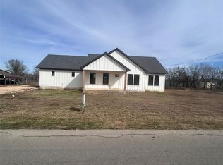 138 Blushing Dr, Cedar Creek, TX 78612