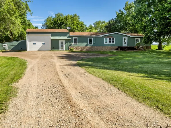 2472 360th St, Breckenridge, MN 56520