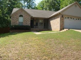 3013 Oakbrook, Benton, AR 72015