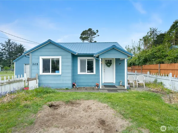 205 S Forrest Street, Westport, WA 98595