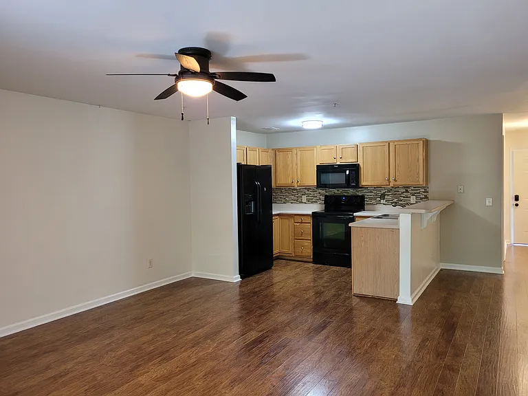 1851 Trailwood Heights Ln #203 — Photo 6
