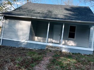 615 Laurel Creek Rd NE, Pilot, VA 24138