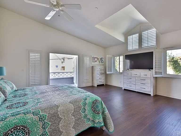 828 D Ave — Photo 15