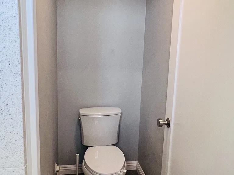 42 Mann St — Photo 12