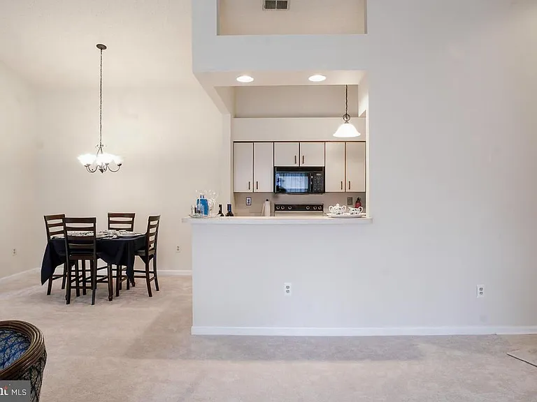 7700 Lafayette Forest Dr #31 — Photo 3