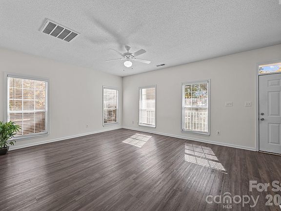 2nd image of 9201 Rotherham Ln