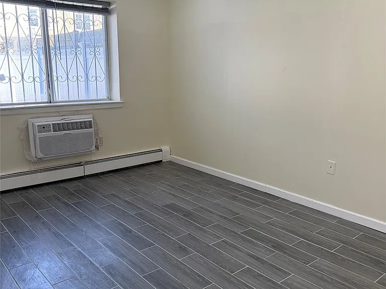 182 Beach 61st St — Photo 7