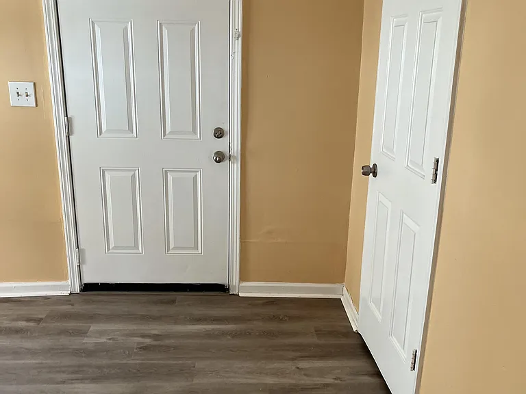 720 Meriwether St — Photo 8