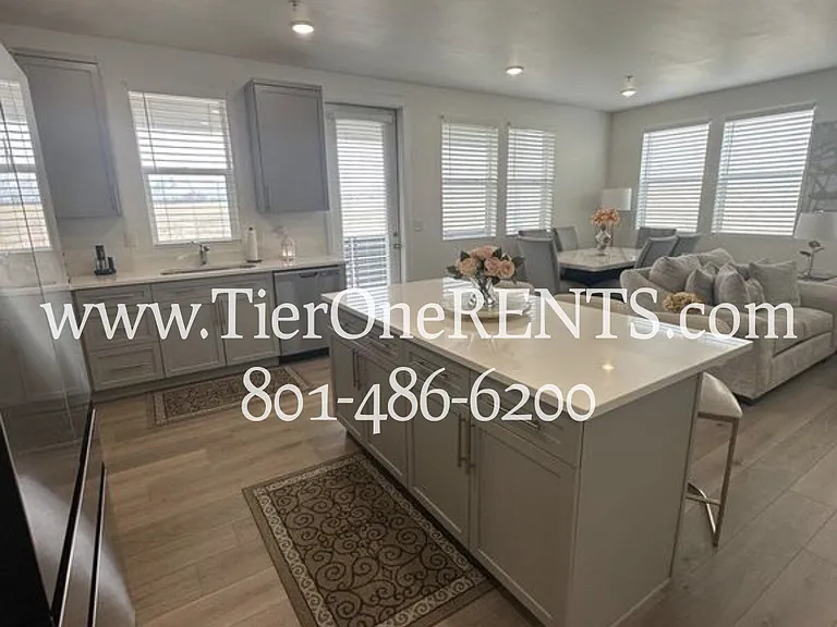 8358 S Sky Mirror Ln #301 — Photo 11