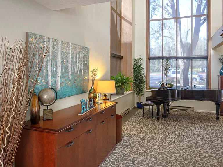 Creekside Village Retirement Residence — Photo 5