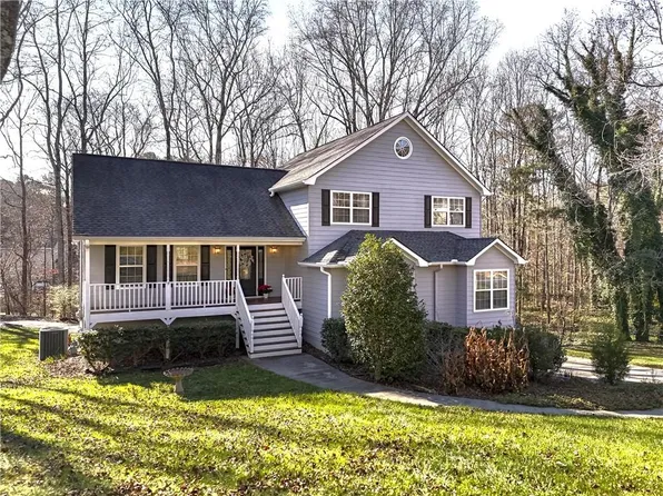 619 Stoney Creek Rd, Woodstock, GA 30188