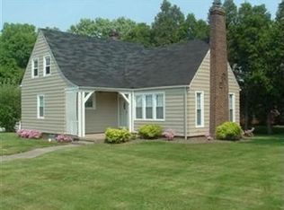 4301 Kirtland Rd, Willoughby, OH